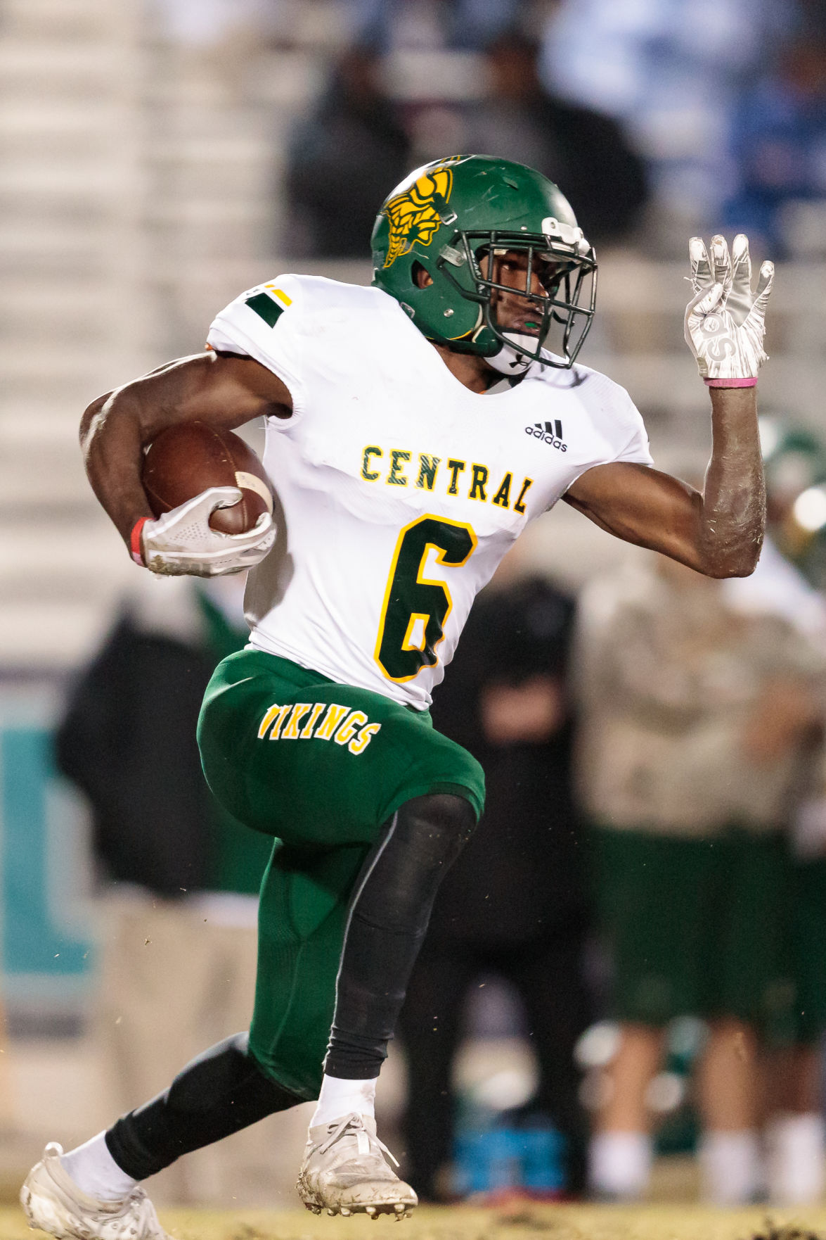 Cox Mill defeats Central Cabarrus 31-6 on Senior Night.